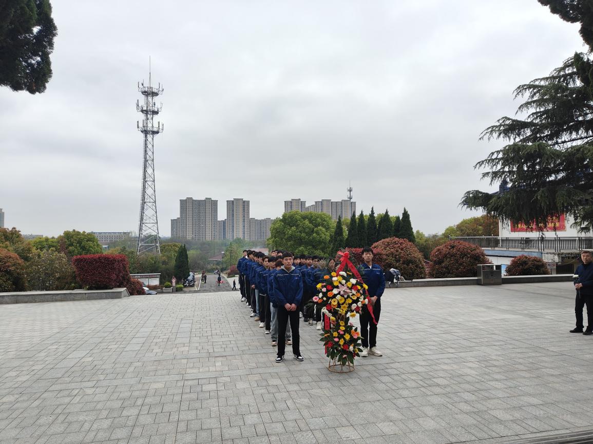 Cache_4c7c225f37b04641.